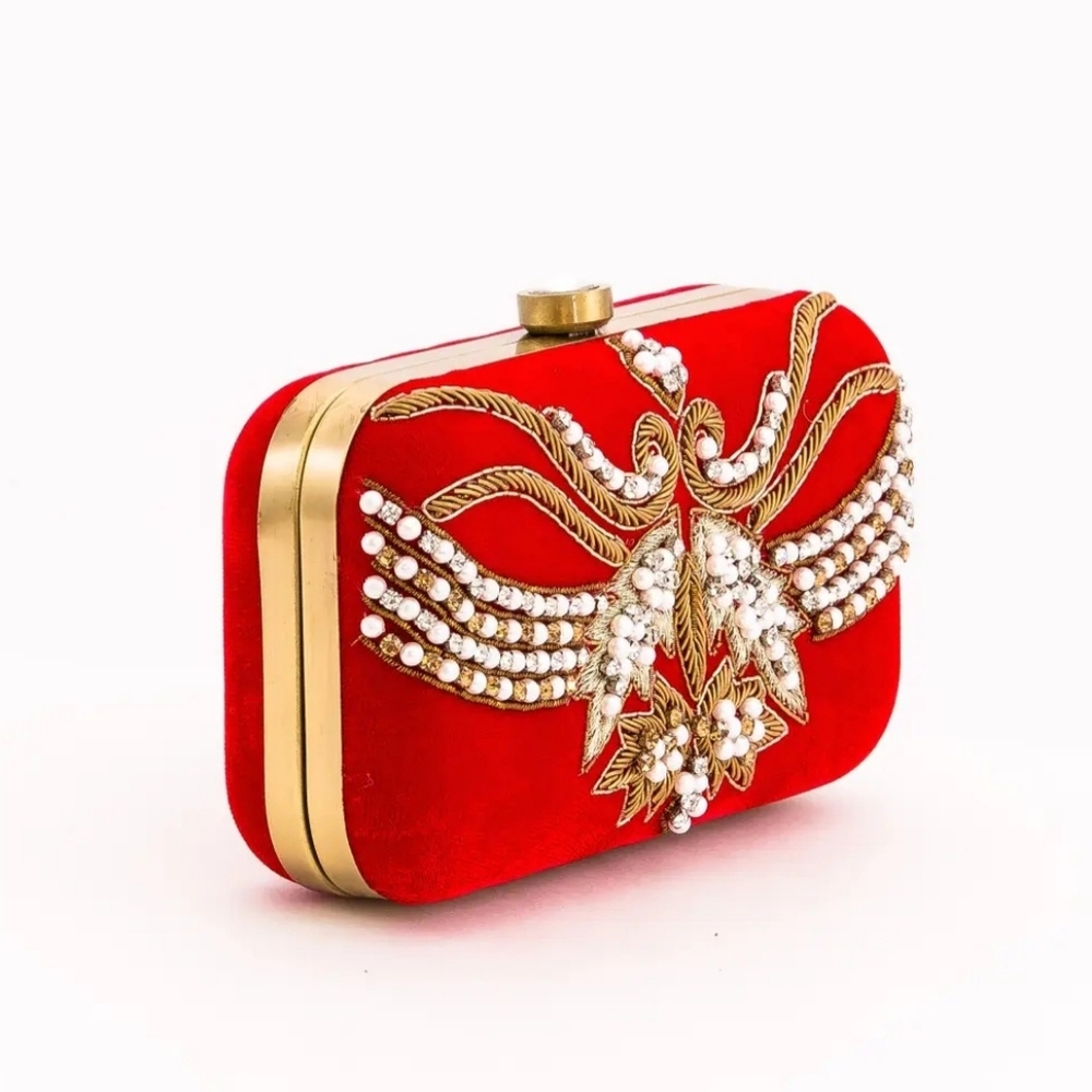 Elegant Red Clutch with Gold Embellishments - Picture 2 of 4